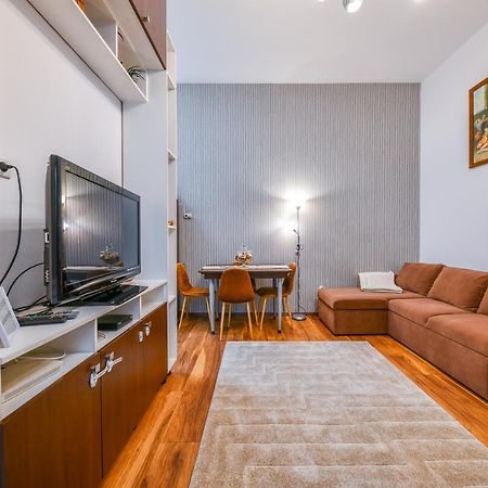 קלוז'-נאפוקה Glam Apartment מראה חיצוני תמונה